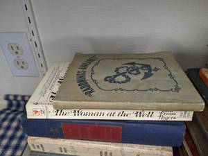 lot 332 image: Vintage Book Collection