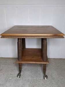 lot 302 image: Unique Vintage Wood Side Table