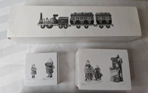 lot 362 image: Vintage Department 56 Heritage Village Collection, Set of (3)