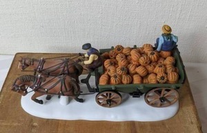 lot 282 image: Vintage Heritage Village Collection Harvest Pumpkin Wagon