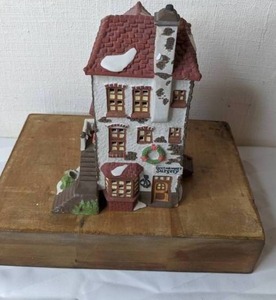 lot 258 image: Heritage Village Collection Dickens Village Series C.H. Watt Physician