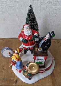 lot 241 image: Vintage Department 56 The Original Snow Village Santa Comes to Town, 1997