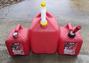 lot 549 image: Set of (3) Plastic Gas Cans
