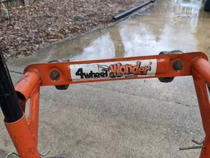 lot 685 image: 4 Wheel Wonder - Convertible DollyHand Truck