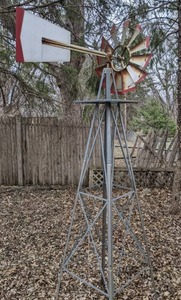 lot 535 image: Vintage 8FT Yard Garden Windmill