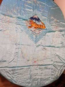 lot 657 image: Vintage Korean Embroidered Tiger Tablecloth