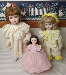 lot 644 image: 3 Vintage Dolls-Blonde, Brunette and Redhead with Gorgeous Hair and Clothing