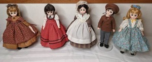 lot 645 image: Vintage Collection of 5 Dolls Little Women