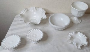 lot 635 image: Vintage Milk Glass Collection Ruffled Bowls, Pedestal Dishes, Thick Bowl, Footed Cup