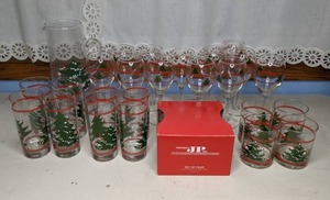 lot 480 image: Collection of (29) Waechtersbach Christmas Drinkware