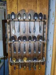 lot 473 image: Vintage Spoon Collection and Spoon Rack