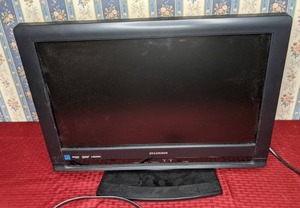 lot 649 image: Sylvania LC190SL1 LCD TV
