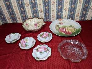 lot 431 image: Beautiful Collection of Antique Plates Nippon and More
