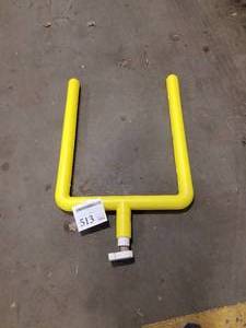 lot 513 image: Goal Post