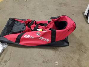 lot 518 image: Captain Morgan Bauer Hockey Bag