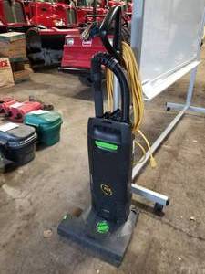 lot 351 image: NSS Enterprises Pacer 9600151 Commercial Vacuum Cleaner
