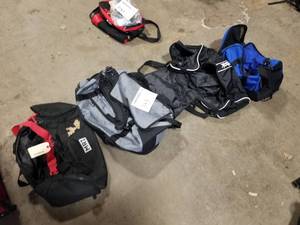 lot 383 image: Lot of (4) Dufflebags