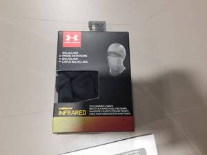 lot 498 image: Under Armour Cold Gear Infrared Mens Balaclava (in original packaging)