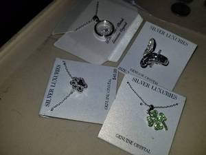 lot 419 image: Lot of (4) Womens Jewelry - Necklaces (x3), Ring (x1)