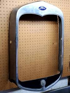 lot 23 image: Vintage Ford Grille Frame  1932 