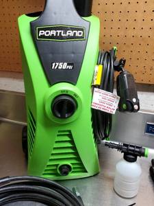 lot 33 image: Portland 1750 PSI Electric Power Washer