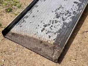 lot 169 image: Heavy Aluminum Utility Ramp