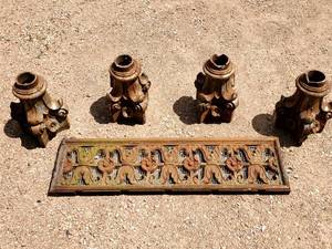 lot 208 image: (5) Pc Vintage Ornate Cast Iron Yard Decor Items