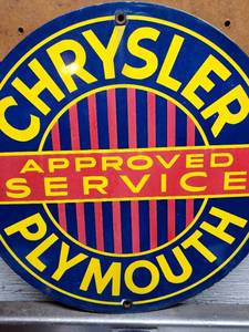lot 268 image: 12 Round Chrysler Plymouth Approved Service Sign