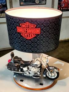 lot 62 image: Harley-Davidson Table Lamp