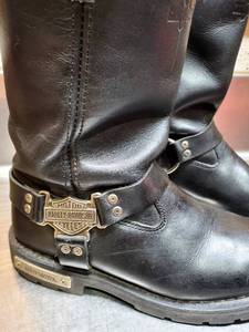 lot 221 image: Harley-Davidson Riding Boots Size 9 Mens