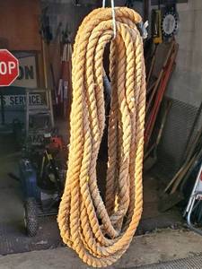 lot 170 image: Antique Ox  Cattle Yoke