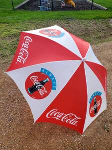 lot 276 image: 5ft Span Coca Cola Umbrella