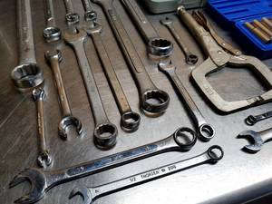 lot 241 image: Assorted Garage Tools Lot