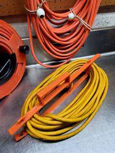 lot 175 image: Contractors Extension Cords