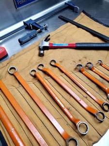 lot 224 image: Assorted Shop  Garage Tools Lot