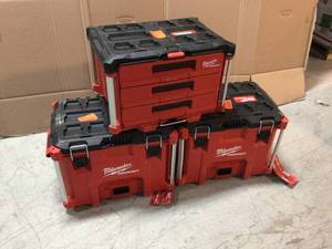 lot 102 image: Lot of 3 MilwaukeePACKOUT 22 in. Modular 3-Drawer Tool Box with Metal Reinforced Corners one is damaged review pictures customer returns