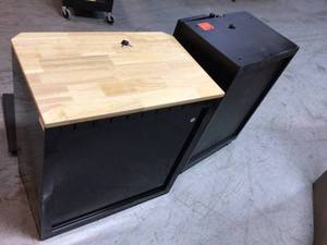 lot 104 image: Lot of assorted HUsky Base Cabinets review pictures damaged customer returns