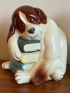 lot 56 image: Pair of Adorable Dog Figurine Bookends
