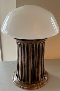 lot 9 image: Mid Century Mushroom Figurine Lamp