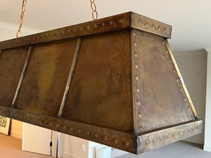 lot 27 image: Metal Hanging Light