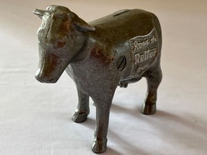 lot 103 image: Vintage Rosie the Reiter Cow Figurine Bank