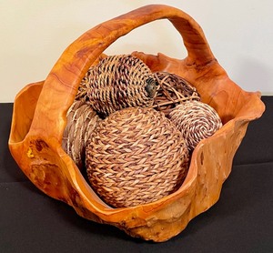 lot 184 image: Burled Wood Basket with Decorative Balls