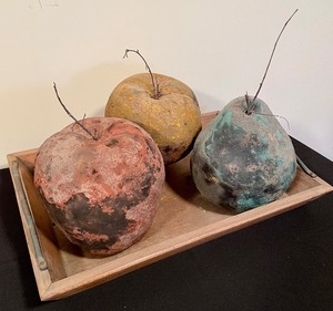 lot 216 image: Three Pieces of Large Decorative Fruit on a Wooden Tray