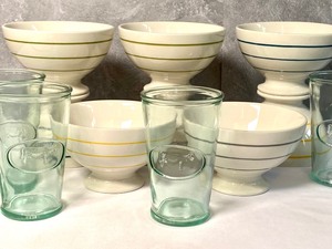 lot 112 image: Footed Cereal or Ice Cream Bowls and Cow Embossed Tumblers