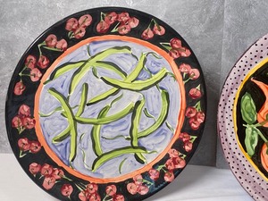 lot 117 image: Decorative Kitchen Items