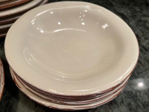 lot 109 image: Set of Dishes by Vietri