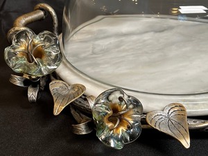 lot 146 image: The Ultimate Covered Cheese Tray