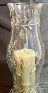 lot 150 image: Beautiful Etched Glass Hurricane Shade Candle Holder