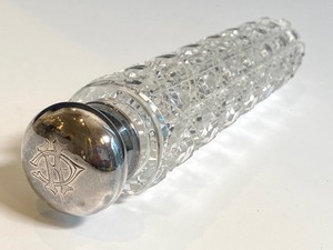 lot 166 image: Gorham Crystal and Sterling DabberPerfume Bottle