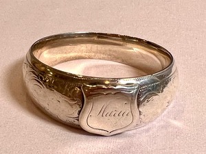 lot 355 image: Vintage Sterling Napkin Ring